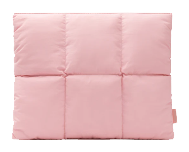 VeluCase – Quilted Laptop Sleeve (13"–15.6") | Elegant Protection with a Soft Touch